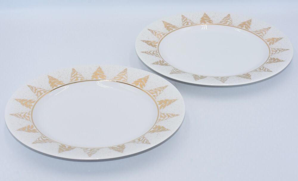 Dansk Golden Pines Christmas Holiday Trees Salad Luncheon 9" 2 Plate Set Retired
